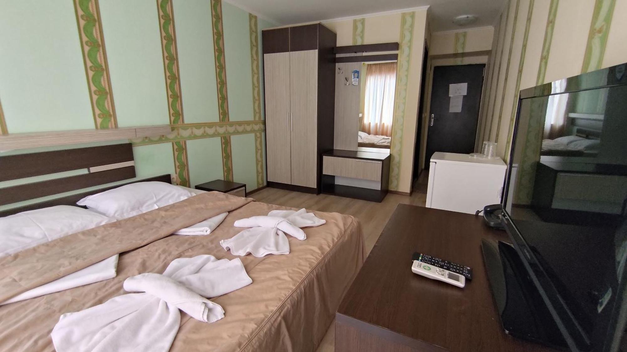 Lotos Hotel 巴尔奇克 外观 照片