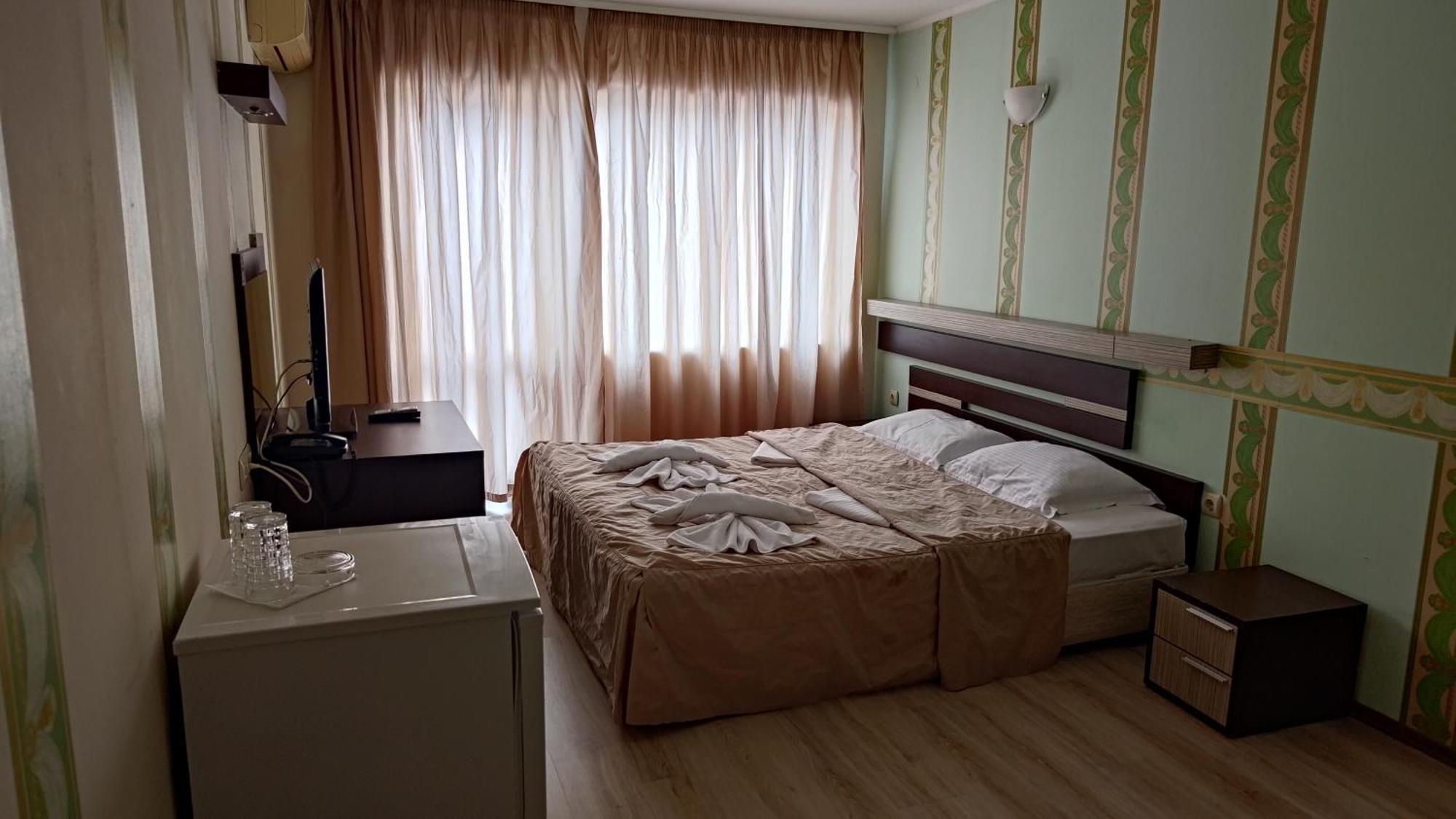 Lotos Hotel 巴尔奇克 外观 照片