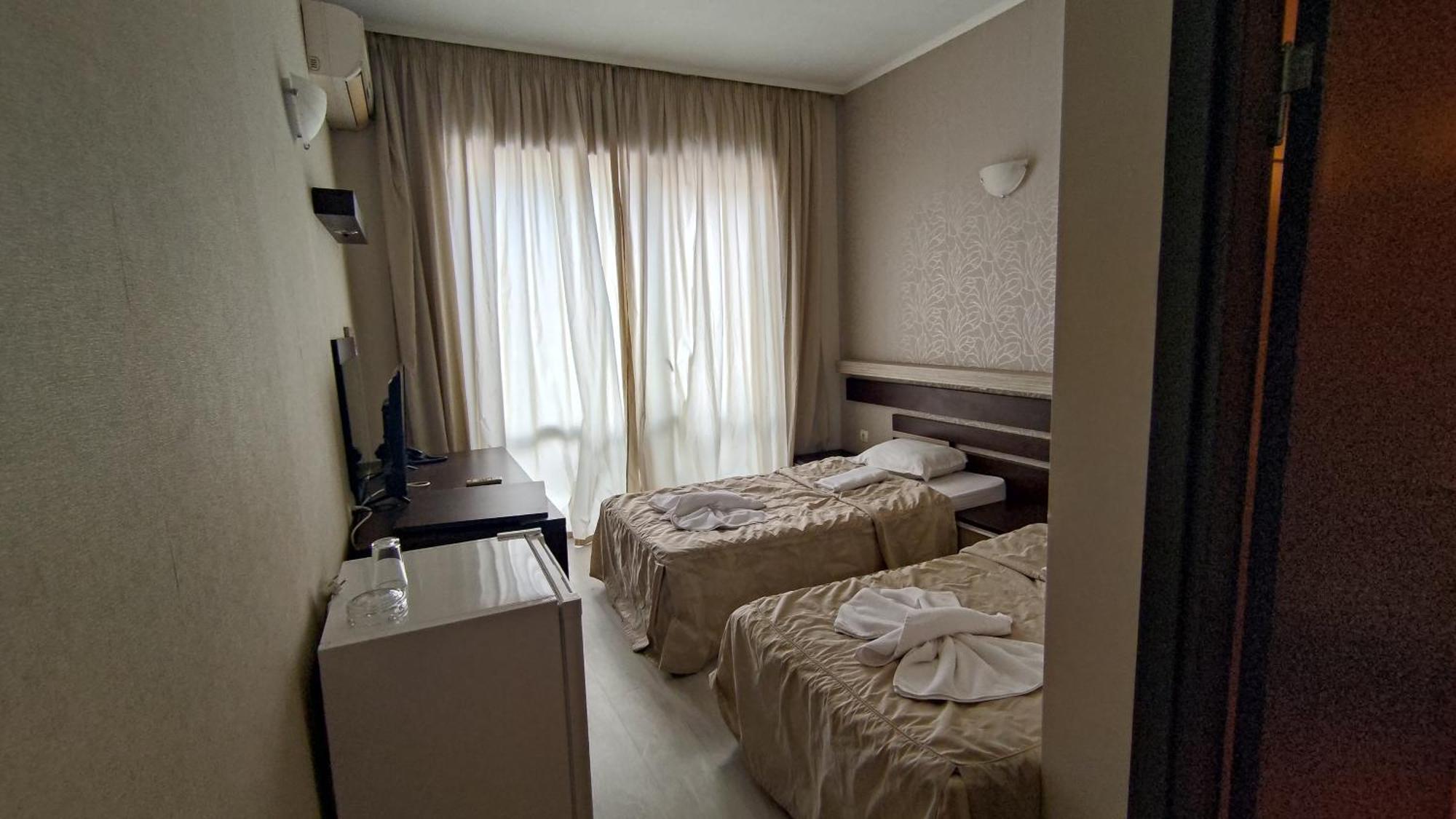 Lotos Hotel 巴尔奇克 外观 照片