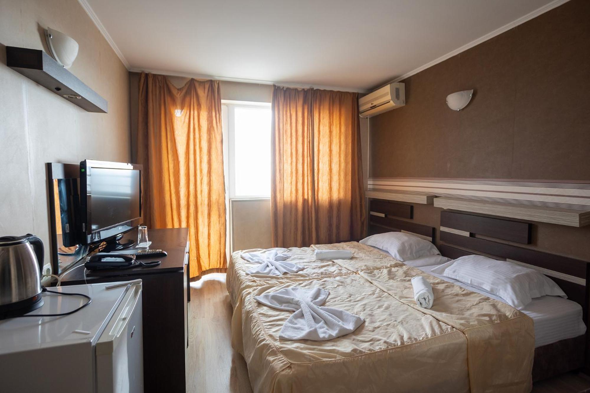 Lotos Hotel 巴尔奇克 外观 照片