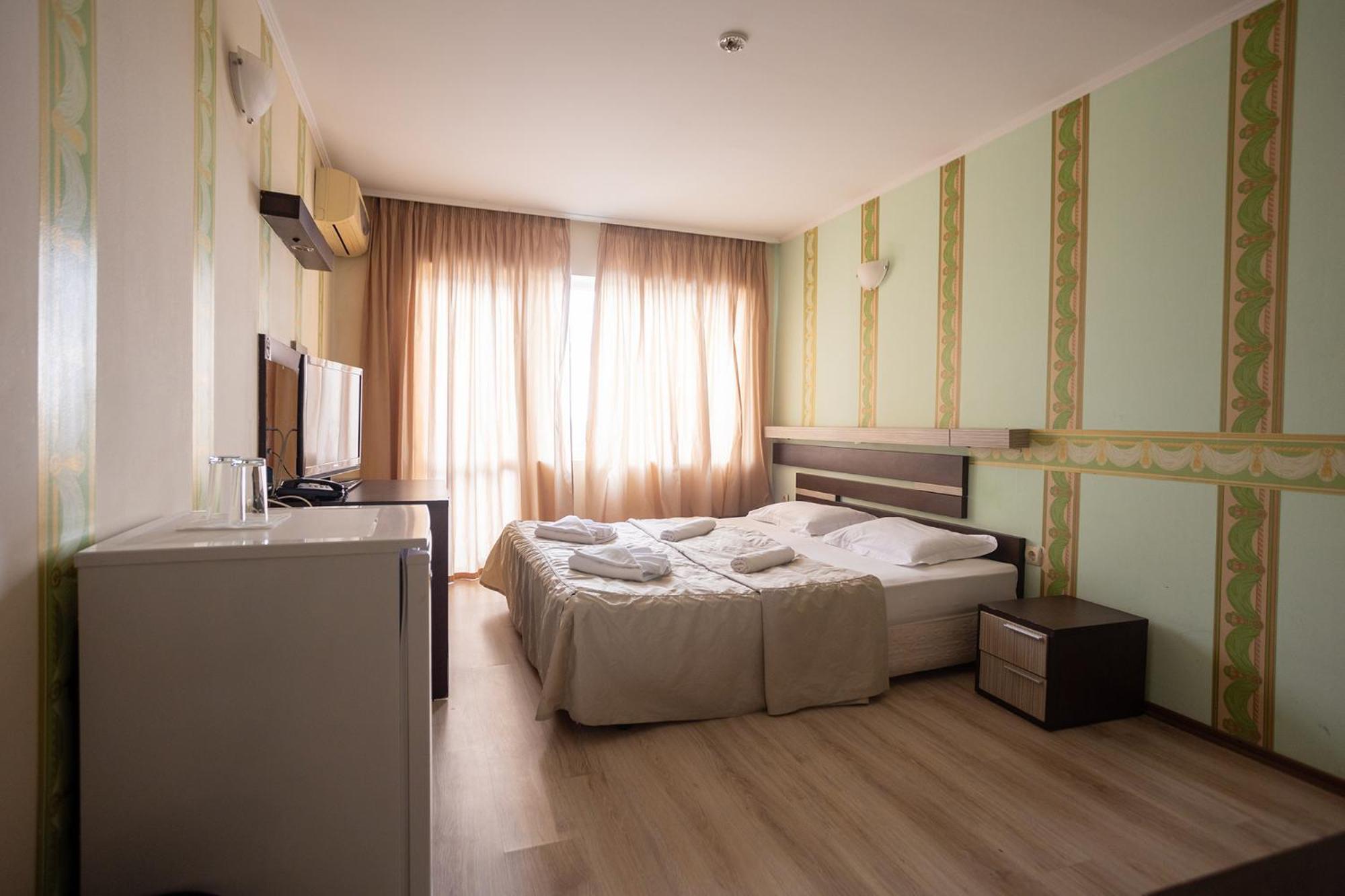 Lotos Hotel 巴尔奇克 外观 照片