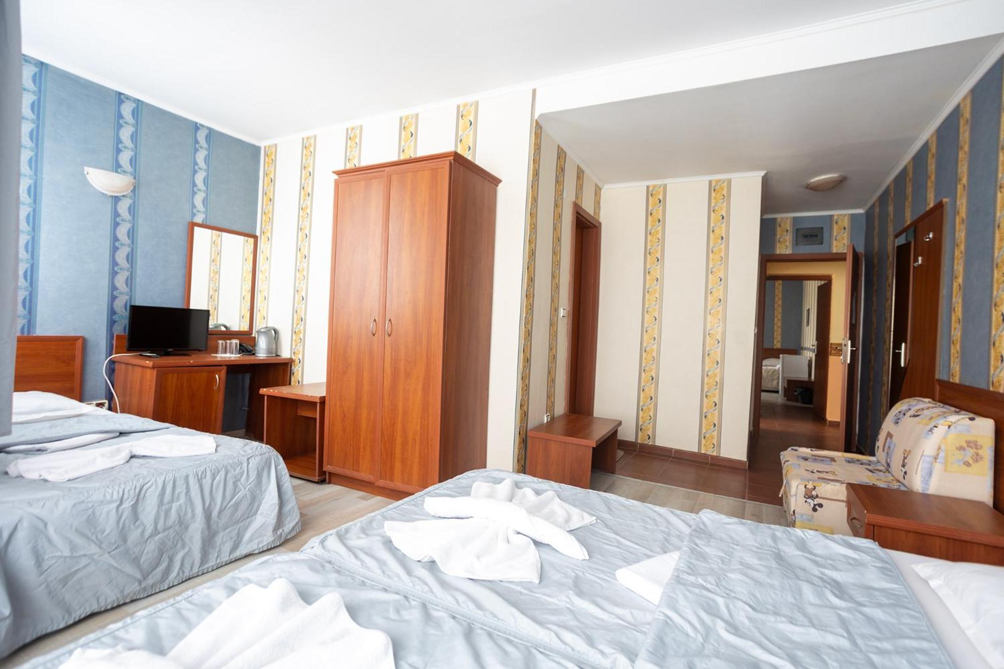 Lotos Hotel 巴尔奇克 外观 照片