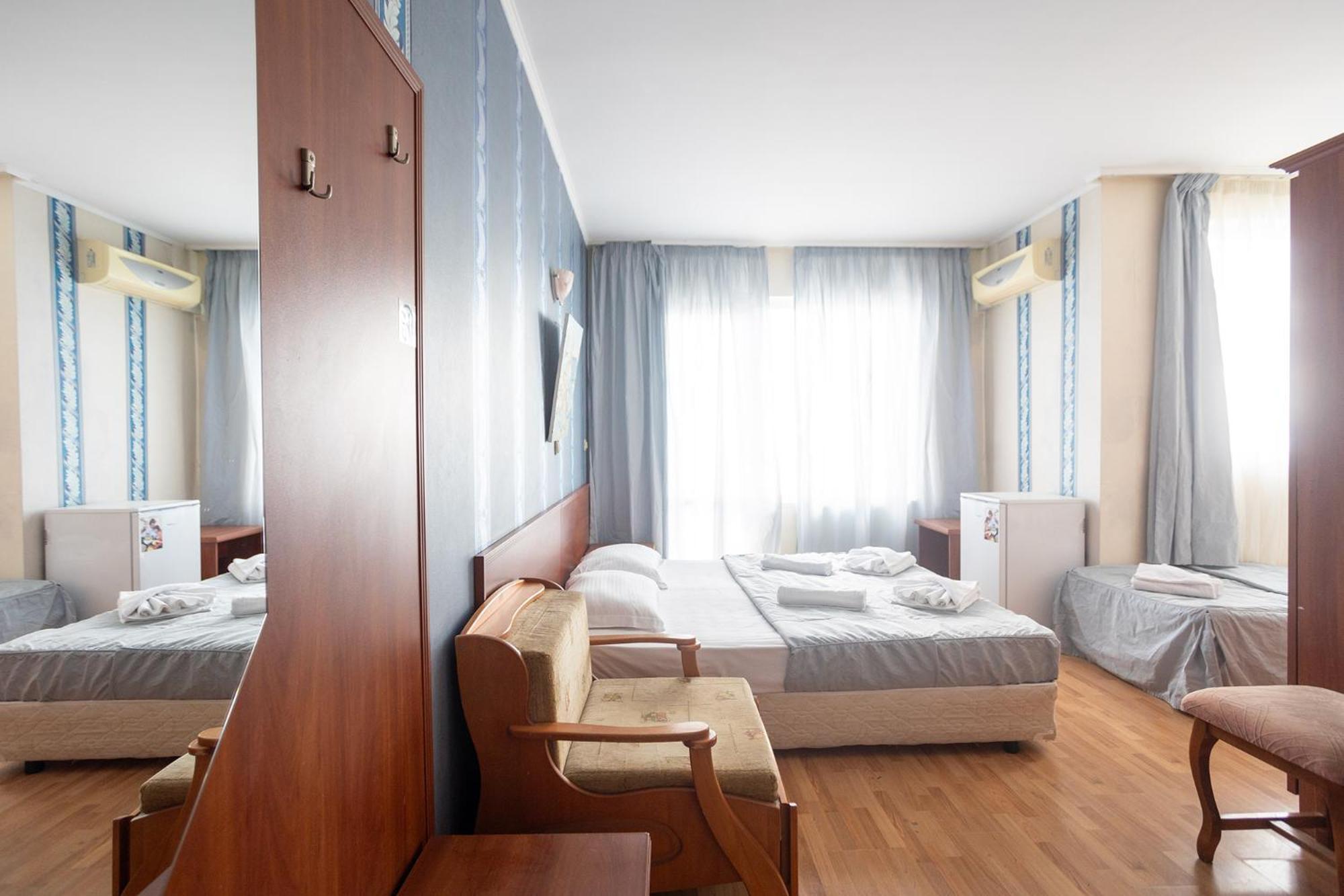 Lotos Hotel 巴尔奇克 外观 照片