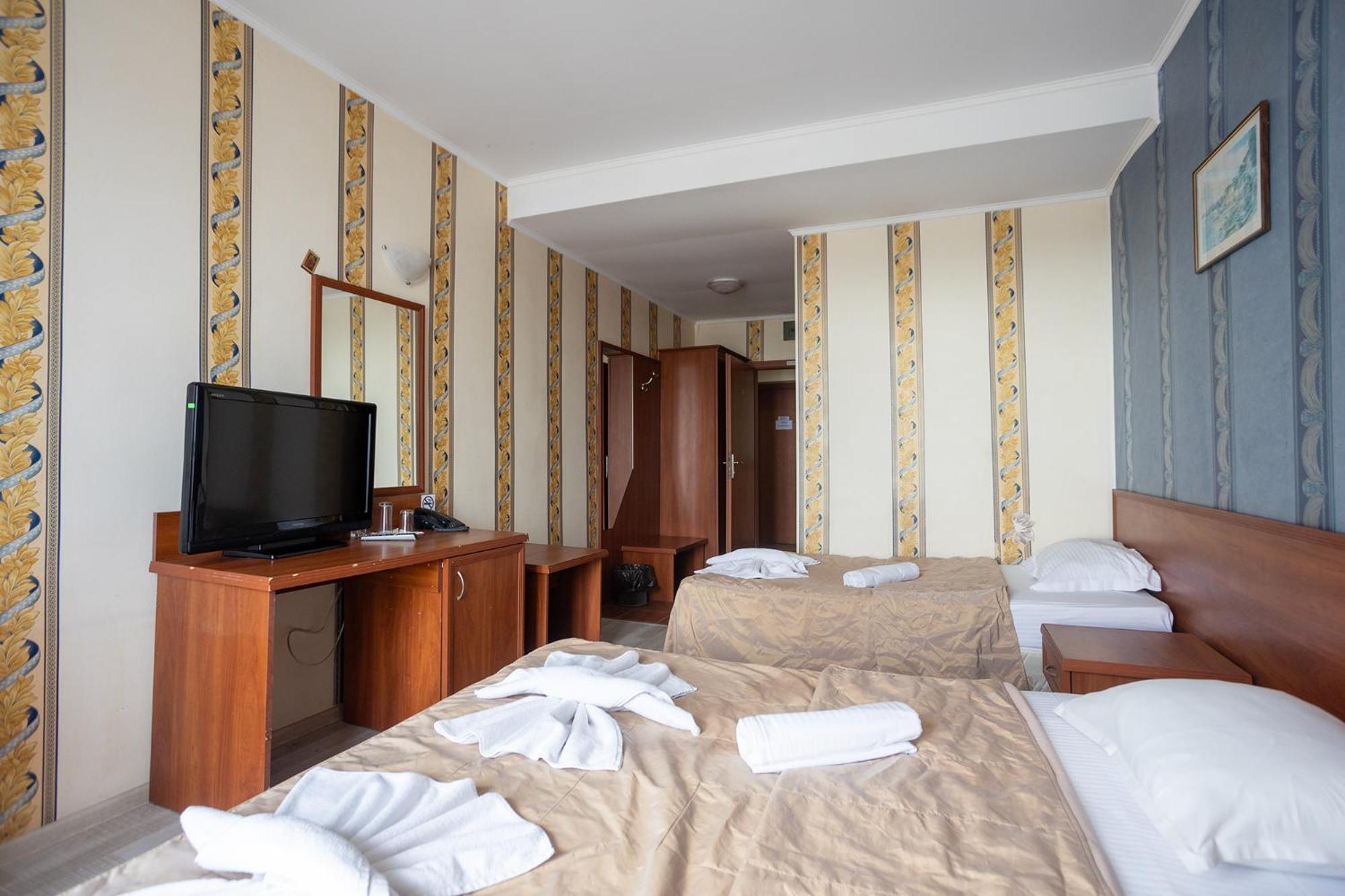 Lotos Hotel 巴尔奇克 外观 照片