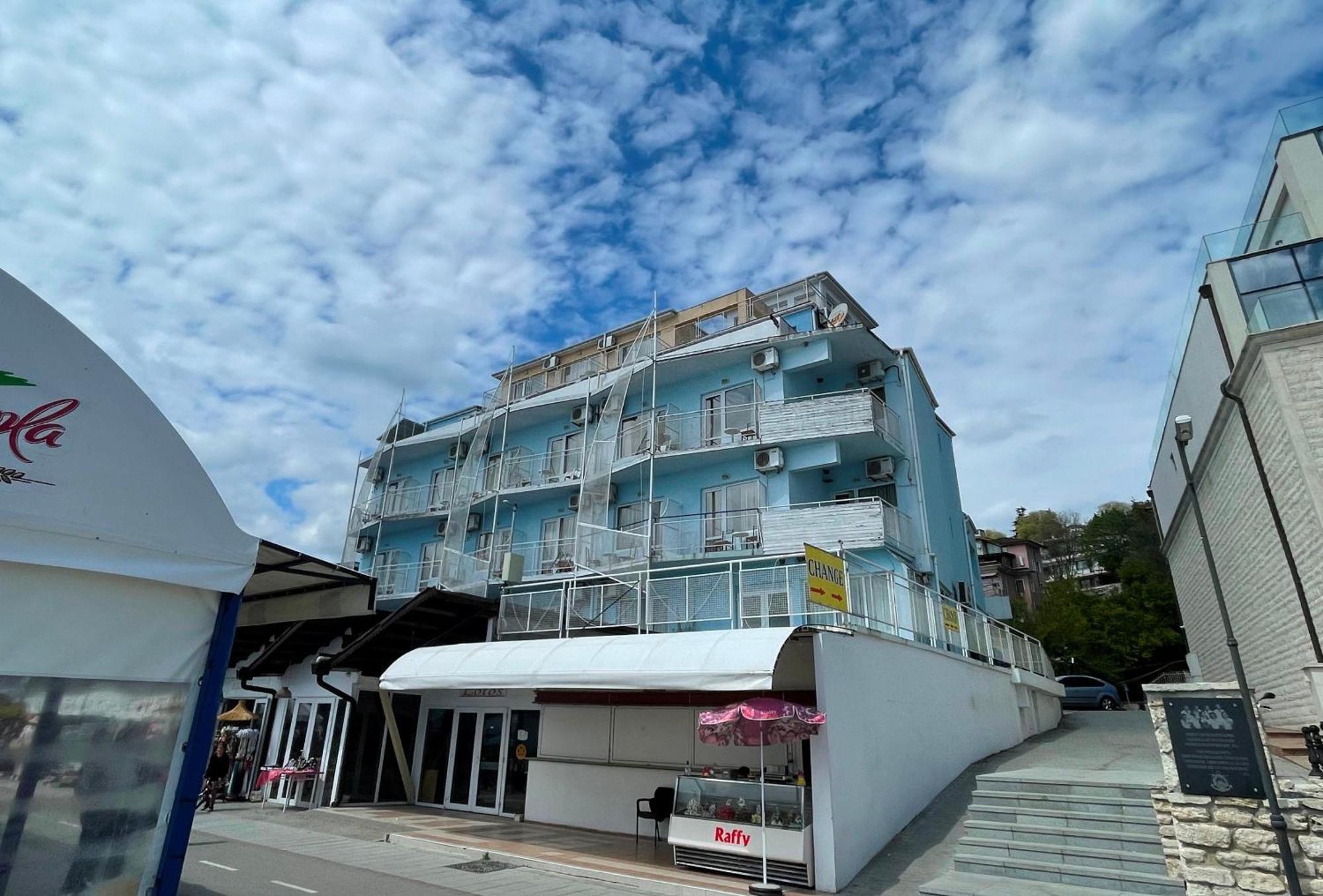 Lotos Hotel 巴尔奇克 外观 照片
