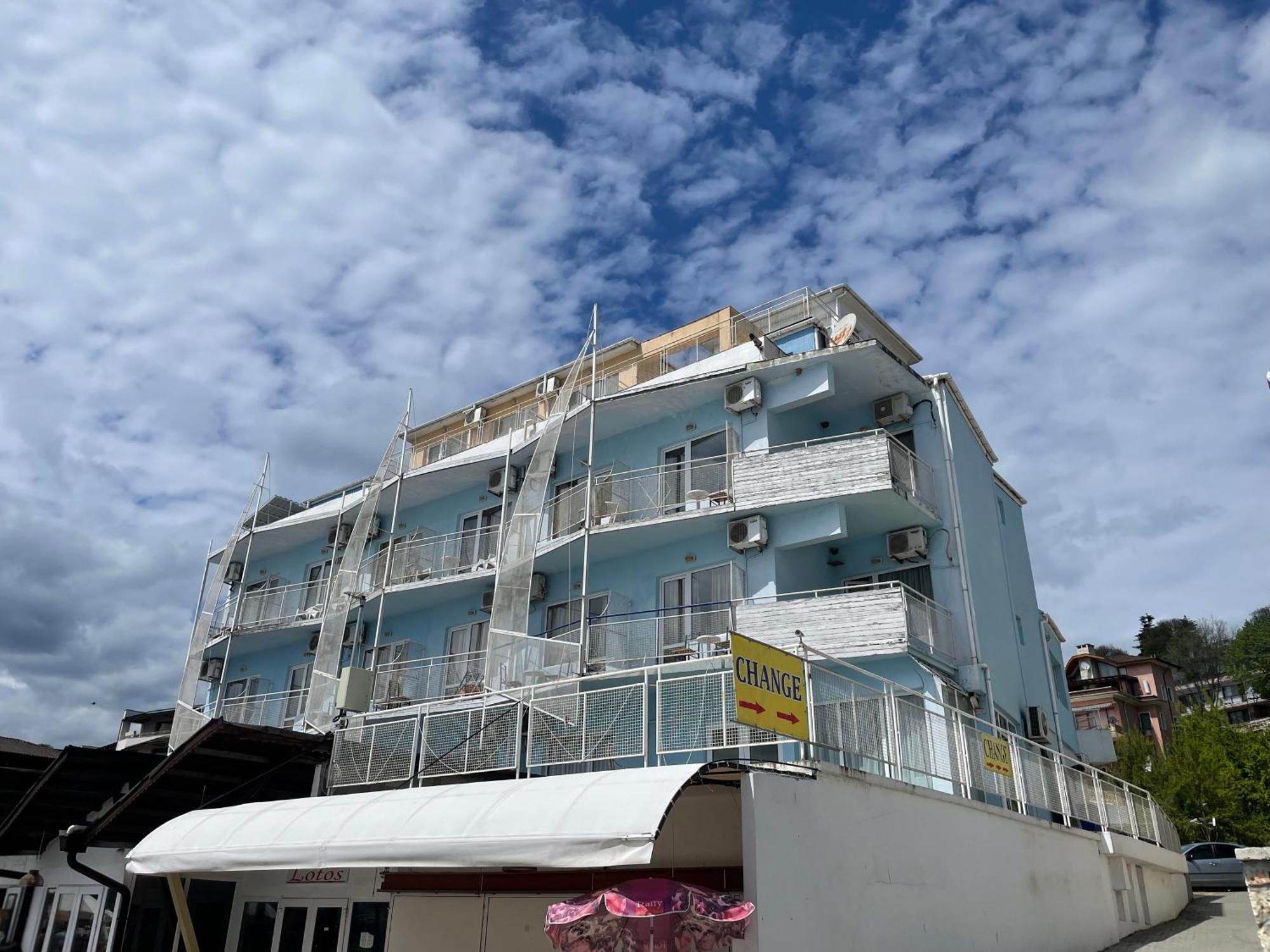 Lotos Hotel 巴尔奇克 外观 照片