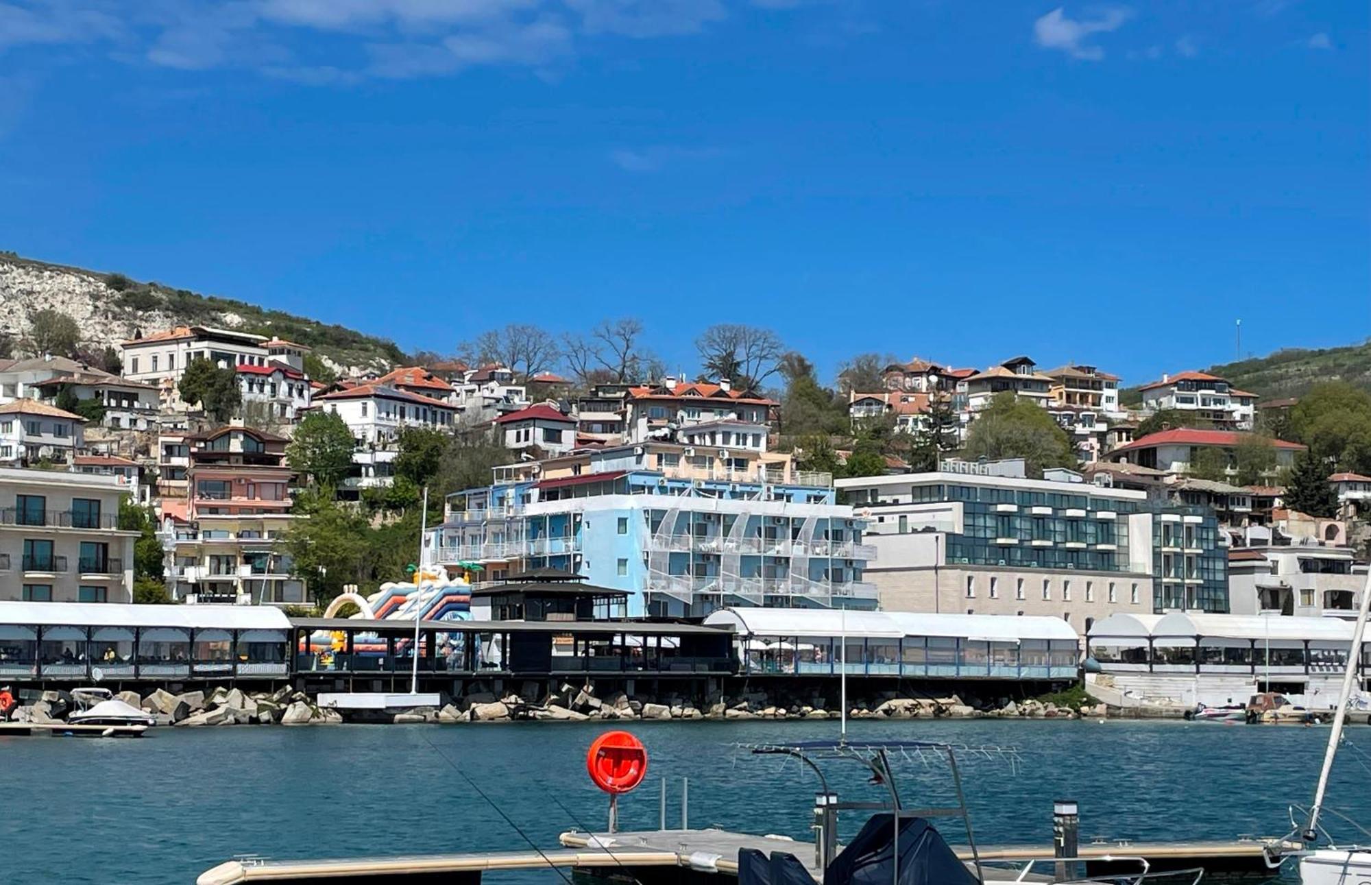 Lotos Hotel 巴尔奇克 外观 照片